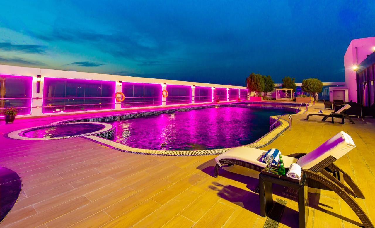 Nordic Palace And Spa Manama Eksteriør billede